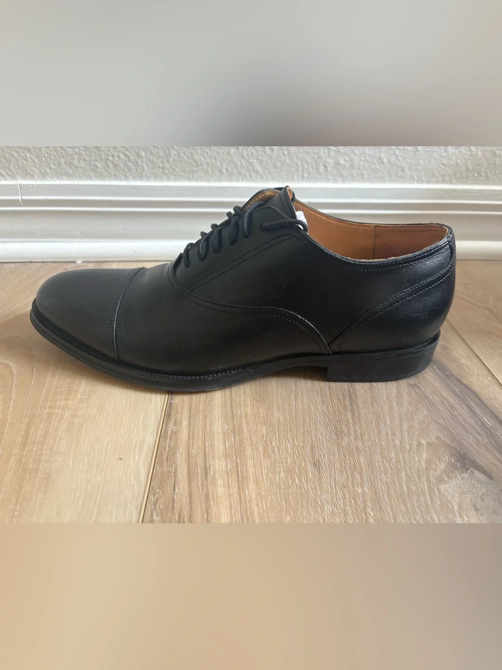Cole Haan Black Leather Cap-Toe Derby Dress Shoes